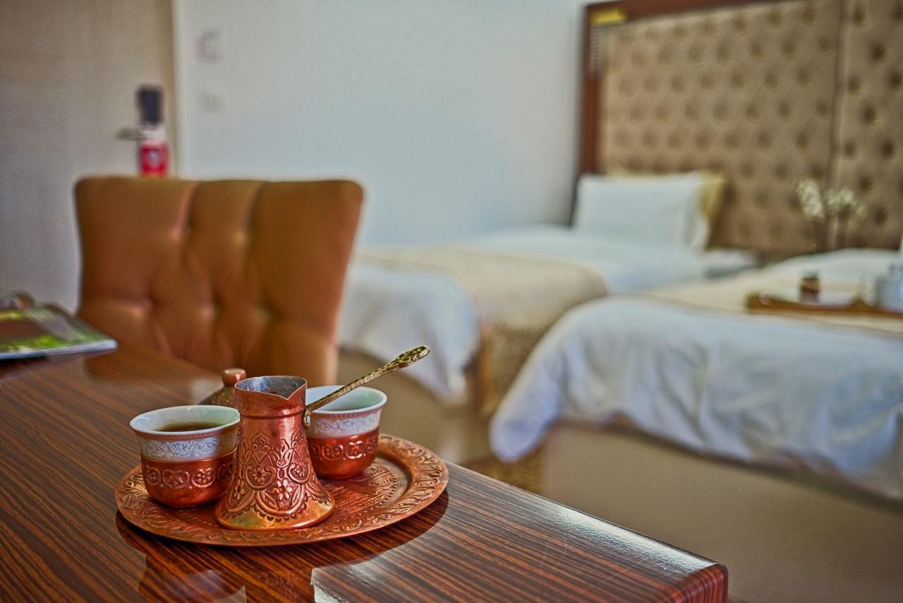 New Hotel Илиджа Экстерьер фото