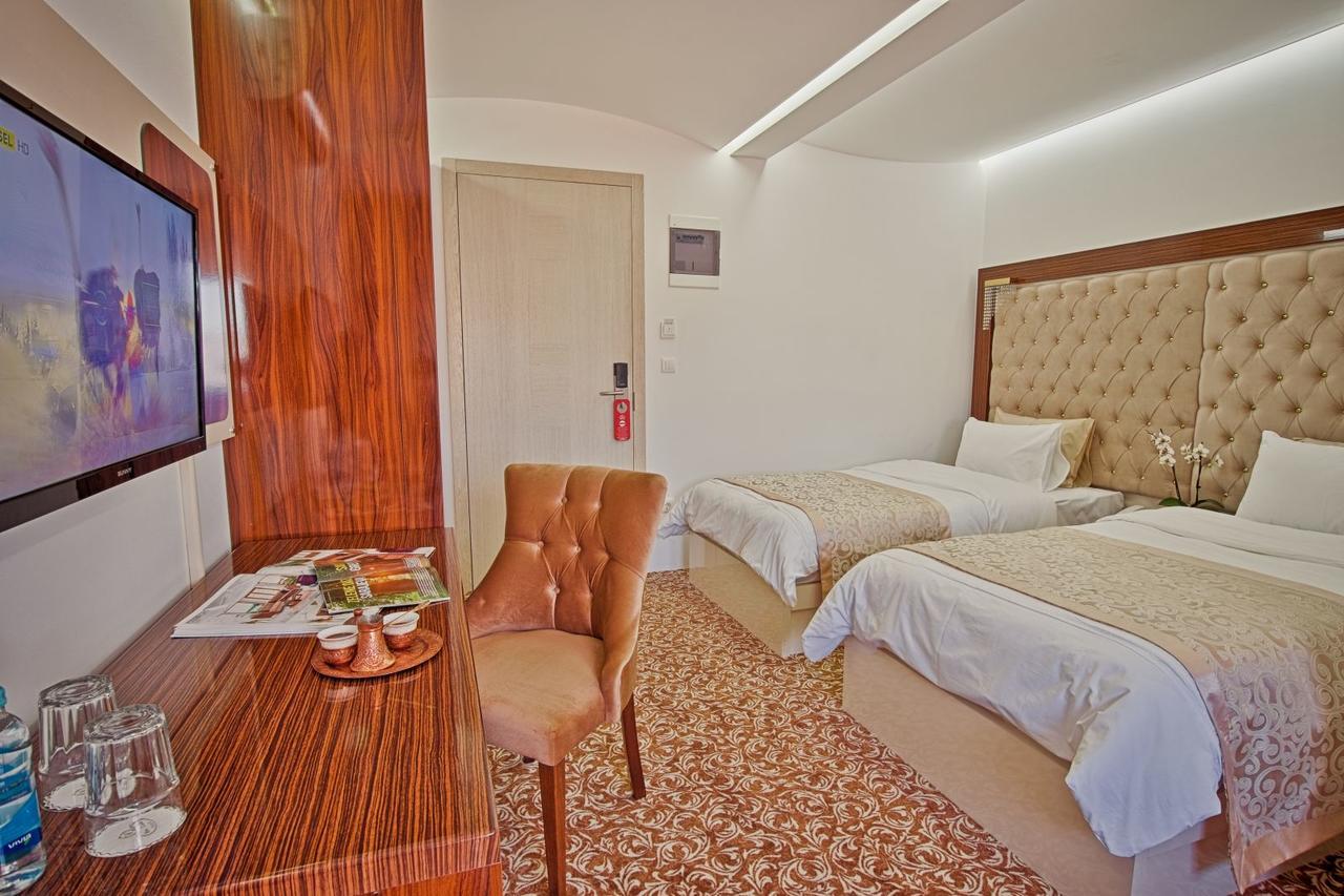 New Hotel Илиджа Экстерьер фото