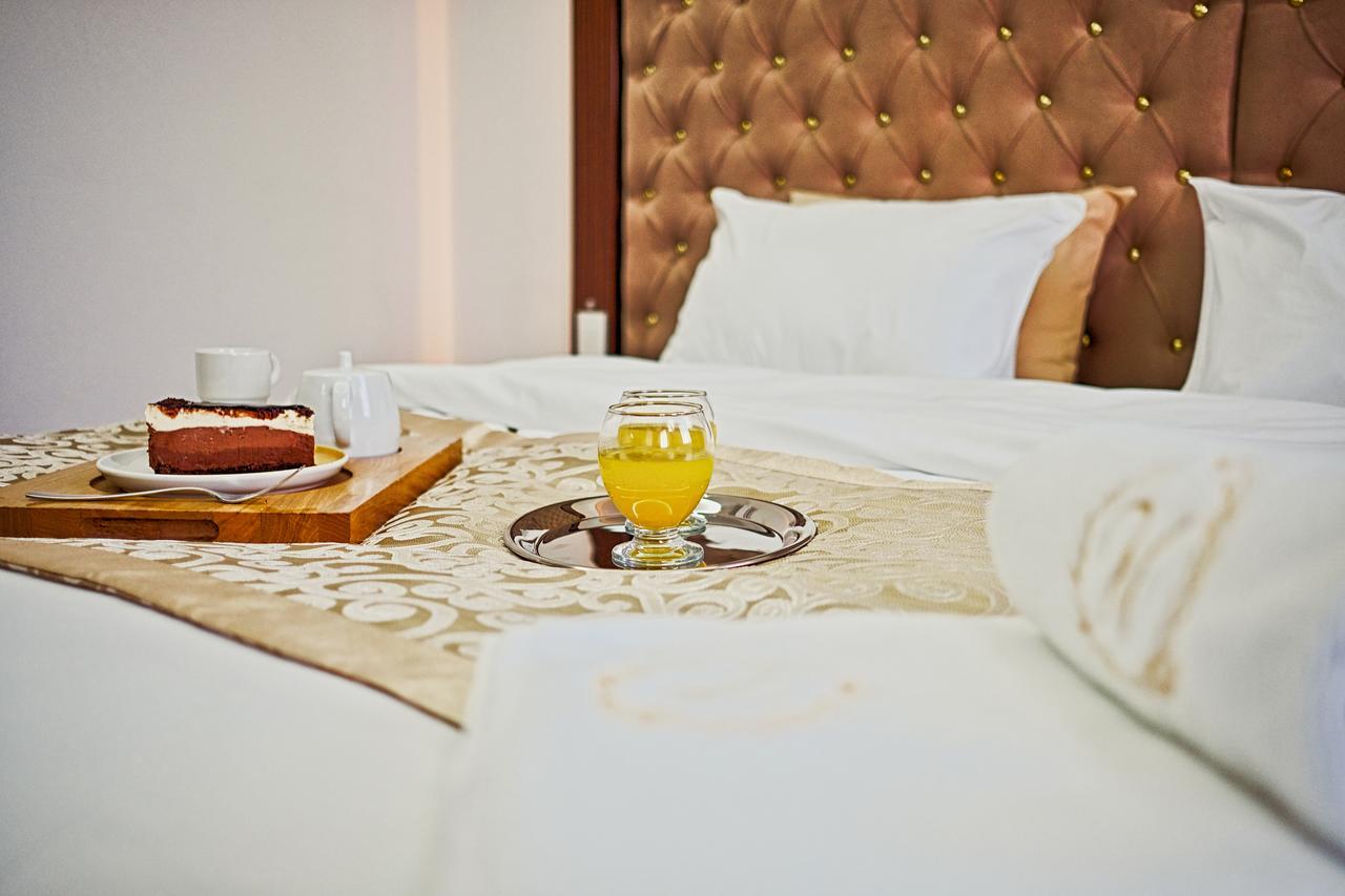 New Hotel Илиджа Экстерьер фото