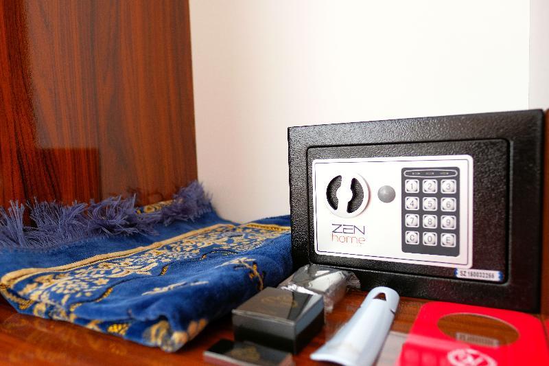 New Hotel Илиджа Экстерьер фото