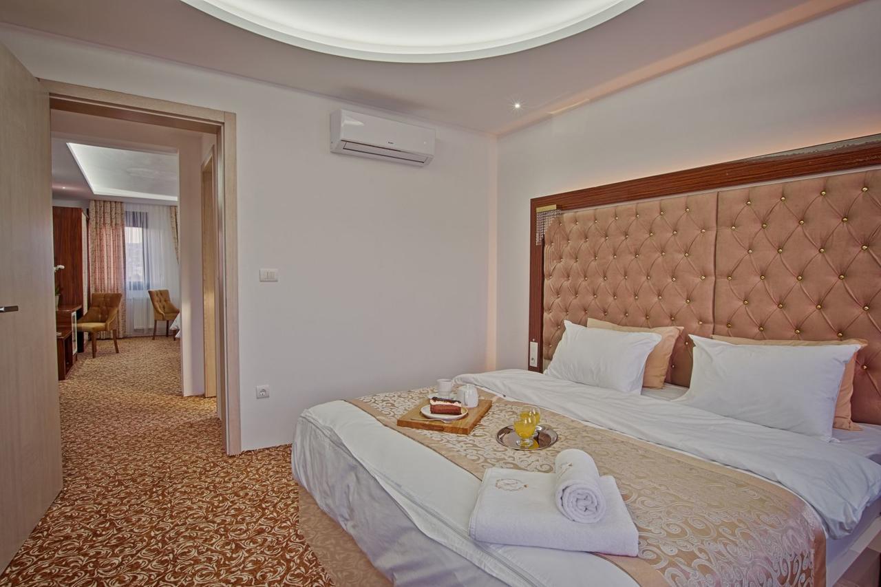 New Hotel Илиджа Экстерьер фото